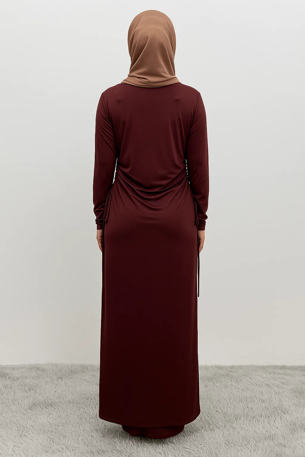 Side-Ruched Maxi Dress – Deep Maroon